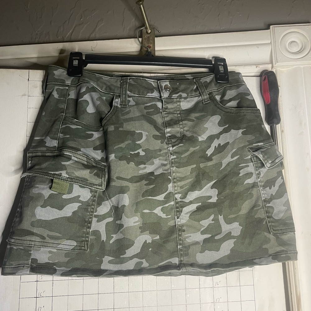 Justice size 20 camouflage skort girls/juniors